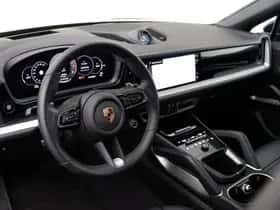 Porsche Cayenne (2025) thumbnail 7