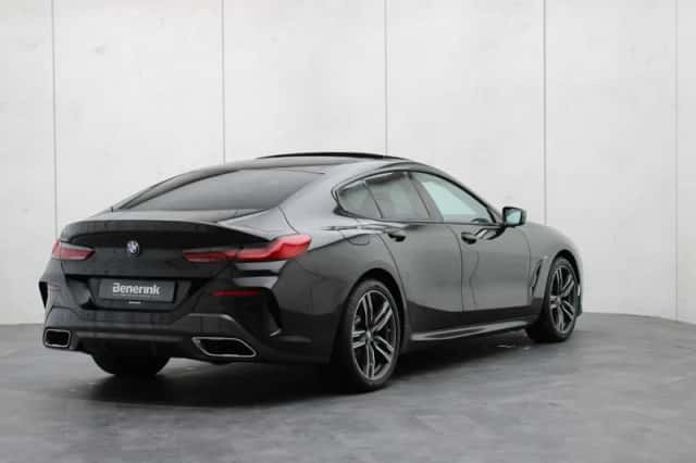 BMW 8-Serie (2023) thumbnail 4