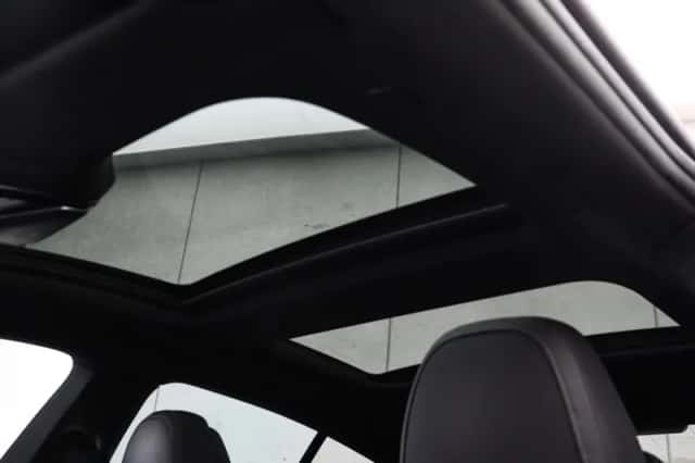 BMW 8-Serie (2023) thumbnail 10