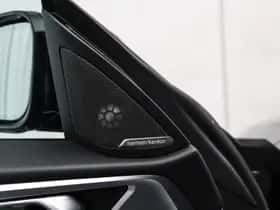 BMW i4 (2023) thumbnail 10