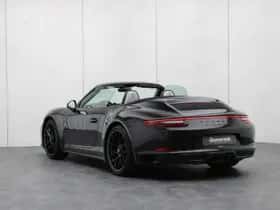 Porsche 911 (2017) thumbnail 3