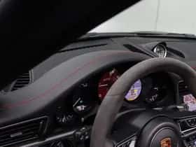 Porsche 911 (2017) thumbnail 24