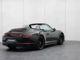 Porsche 911 (2017) thumbnail 4