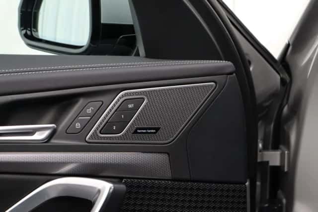 BMW X1 (2025) thumbnail 11
