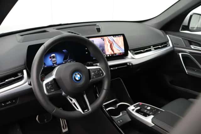 BMW X1 (2025) thumbnail 8