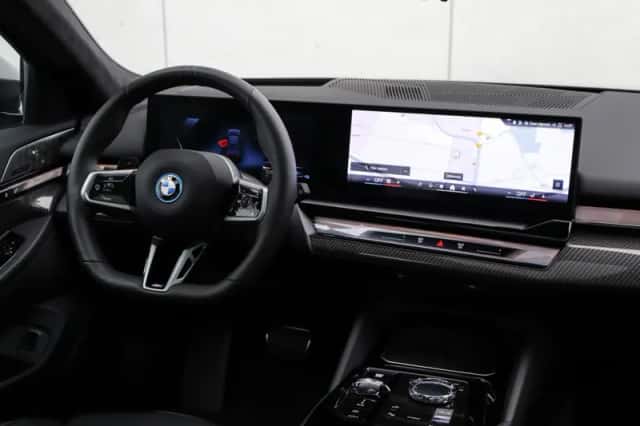BMW 5-Serie (2025) thumbnail 15