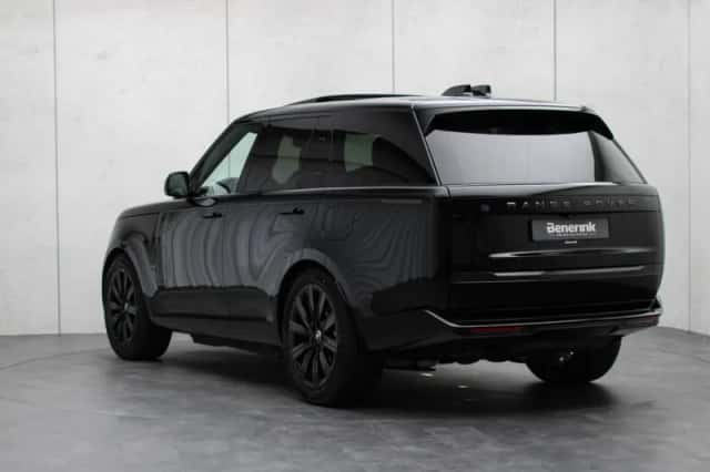 Land Rover Range Rover (2026) thumbnail 3