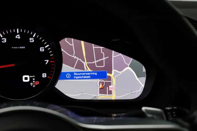 Porsche Cayenne (2020) thumbnail 21