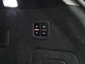 Porsche Cayenne (2020) thumbnail 28