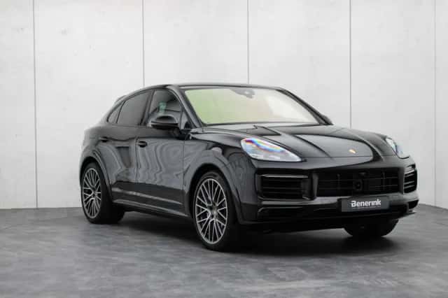 Porsche Cayenne (2020) thumbnail 5