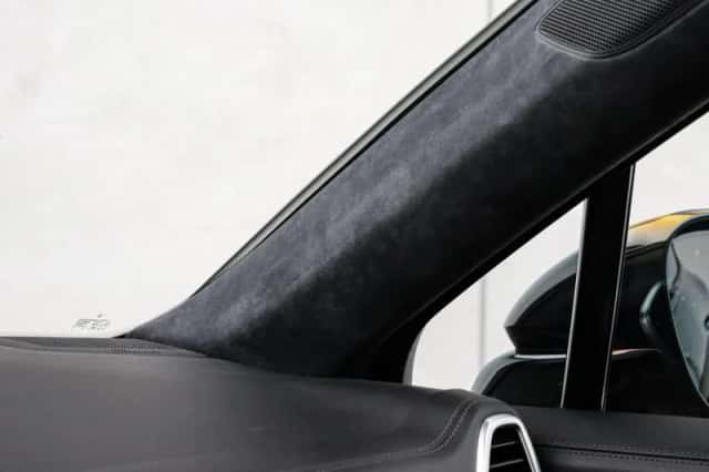 Porsche Cayenne (2020) thumbnail 42