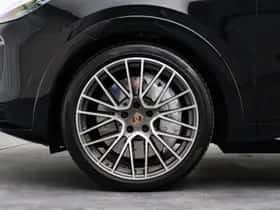 Porsche Cayenne (2020) thumbnail 6