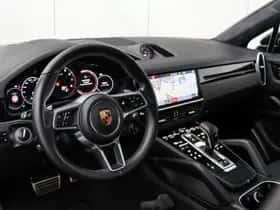 Porsche Cayenne (2020) thumbnail 8