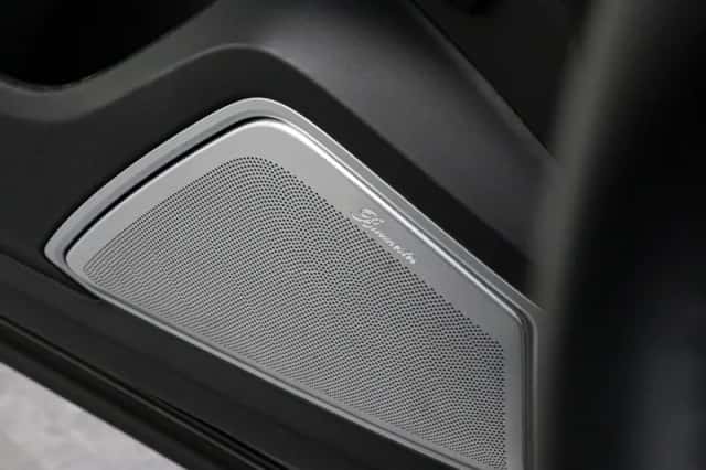 Porsche Cayenne (2020) thumbnail 10