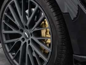 Aston Martin Dbx (2023) thumbnail 7