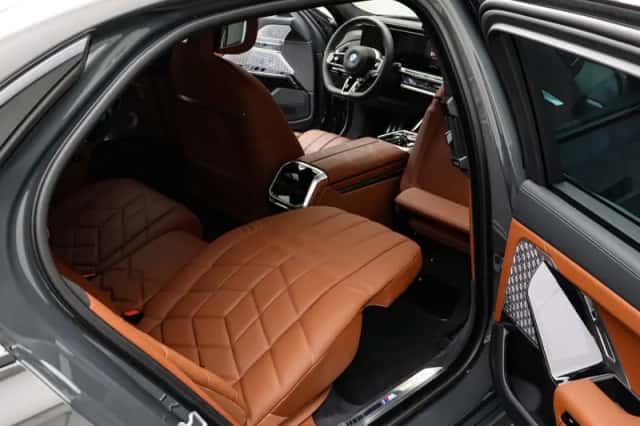 BMW 7-Serie (2025) thumbnail 24