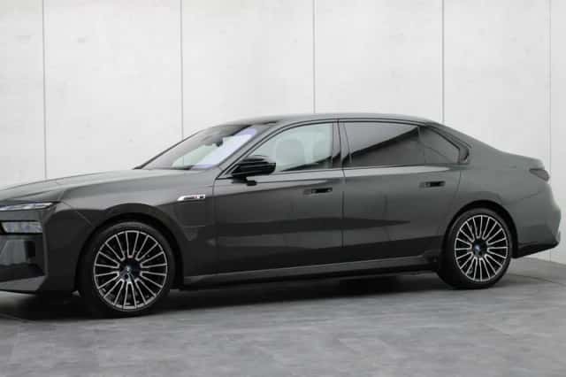 BMW 7-Serie (2025) thumbnail 36