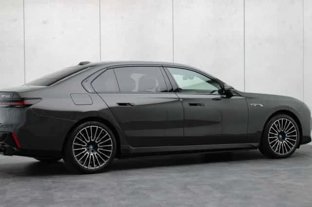 BMW 7-Serie (2025) thumbnail 39