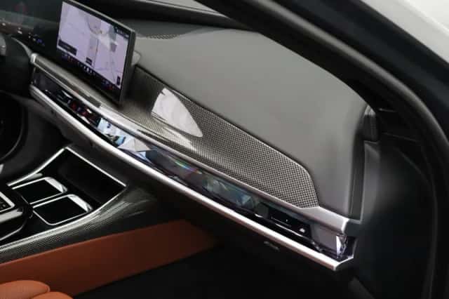 BMW 7-Serie (2025) thumbnail 44