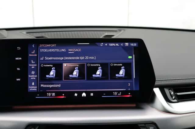 BMW X1 (2025) thumbnail 18