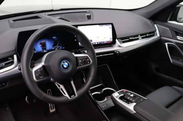 BMW X1 (2025) thumbnail 8