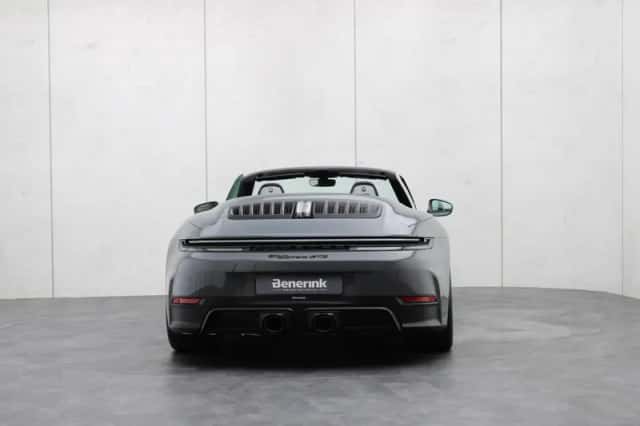 Porsche 911 (2025) thumbnail 29