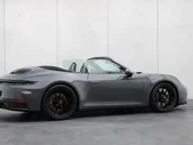 Porsche 911 (2025) thumbnail 30