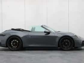 Porsche 911 (2025) thumbnail 31