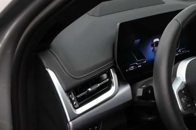 BMW X1 (2025) thumbnail 18