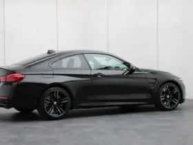 BMW M4 (2019) thumbnail 36