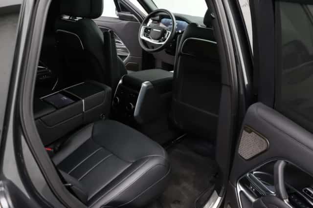 Land Rover Range Rover (2025) thumbnail 17