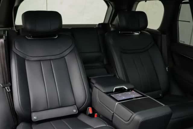 Land Rover Range Rover (2025) thumbnail 18