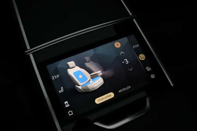 Land Rover Range Rover (2025) thumbnail 26