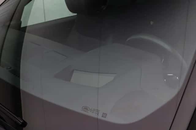 Land Rover Range Rover (2025) thumbnail 10