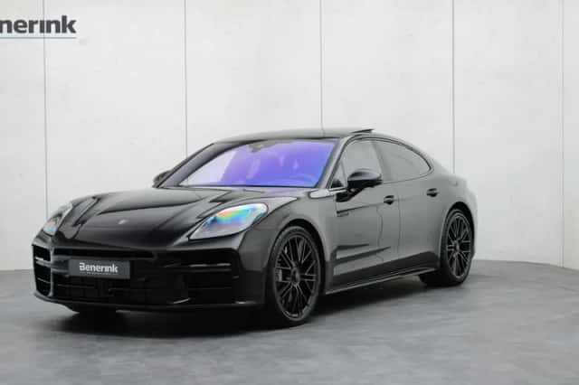 Porsche Panamera (2025) thumbnail 1
