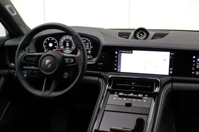 Porsche Panamera (2025) thumbnail 14