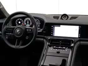 Porsche Panamera (2025) thumbnail 14