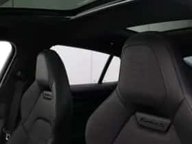 Porsche Panamera (2025) thumbnail 18