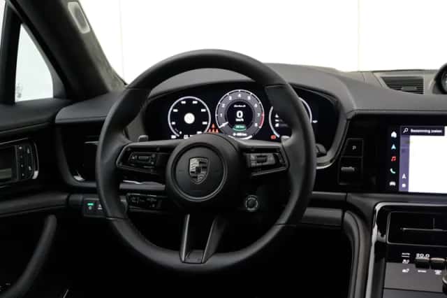 Porsche Panamera (2025) thumbnail 39