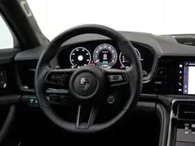 Porsche Panamera (2025) thumbnail 39