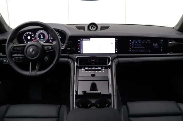 Porsche Panamera (2025) thumbnail 40
