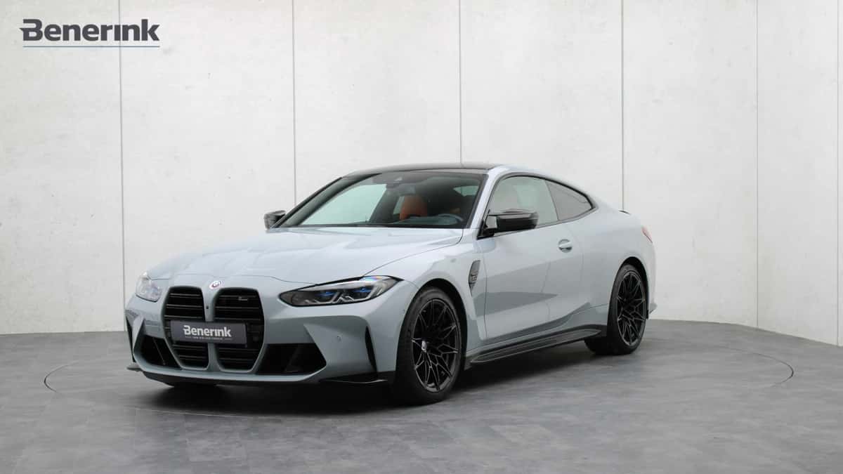 BMW M4 (2022) — foto 1