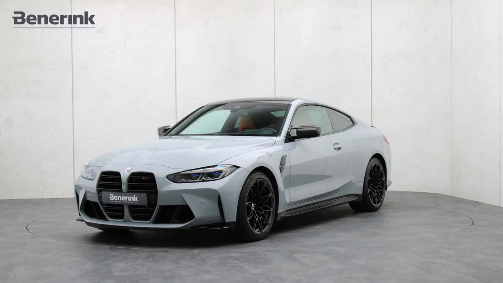 BMW M4 (2022) — foto 1