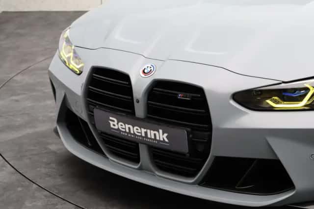 BMW M4 (2022) thumbnail 16