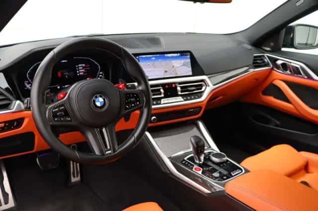 BMW M4 (2022) thumbnail 7