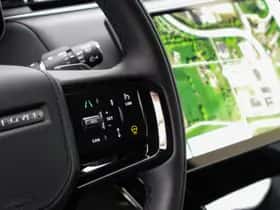 Land Rover Range Rover Sport (2026) thumbnail 13