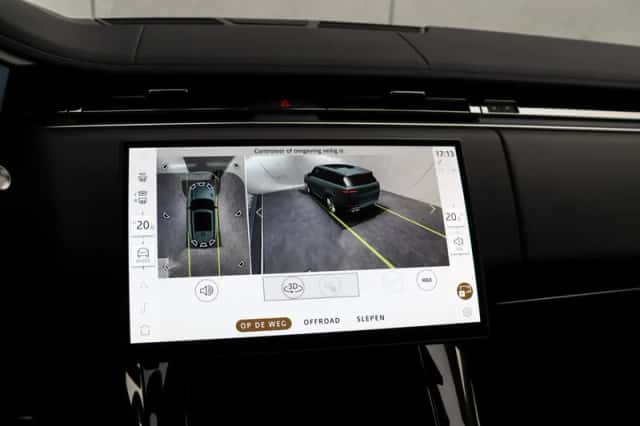 Land Rover Range Rover Sport (2026) thumbnail 16