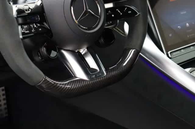 Mercedes-Benz AMG GT (2025) thumbnail 26
