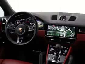 Porsche Cayenne (2018) thumbnail 13