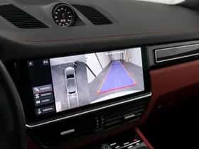Porsche Cayenne (2018) thumbnail 14